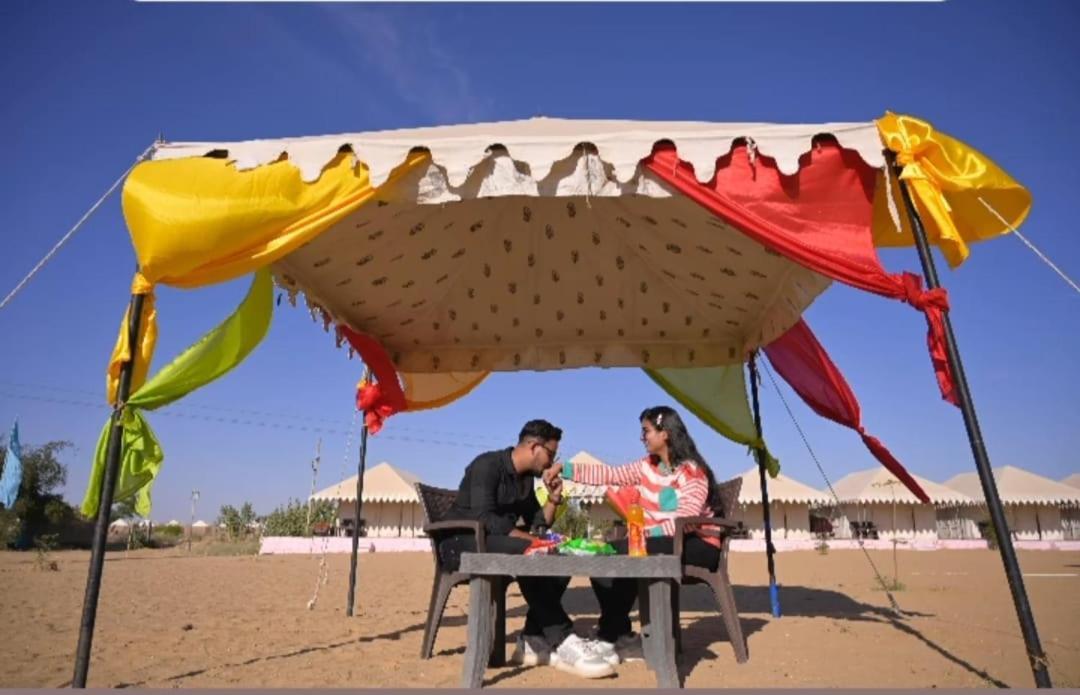 Desert Holiday Camp Jaisalmer Hotel Sam Exterior photo